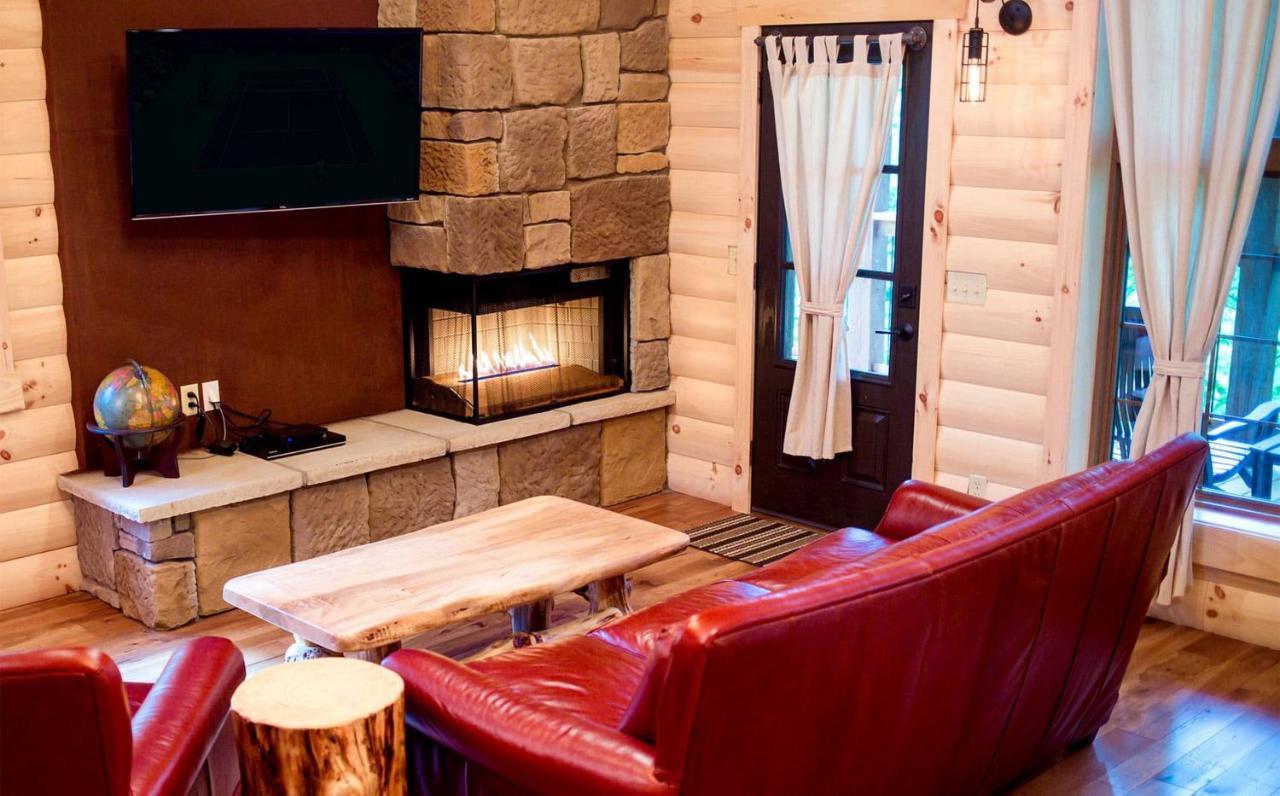 Cricket Hill Treehouse By Amish Country Lodging Millersburg Exterior foto
